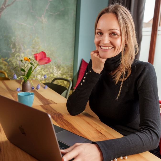 Jacki-Willenbrock, Content Creation und Social Media Managerin