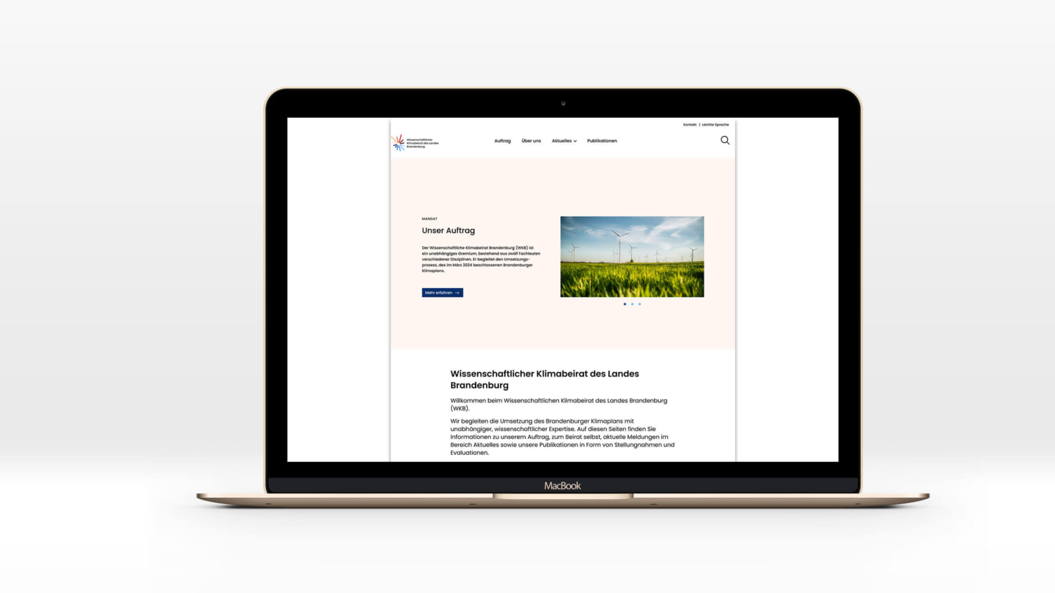 Website des Wissenschaftlichen Klimabeirats Brandenburg im neuen Corporate Design auf Laptop dargestellt